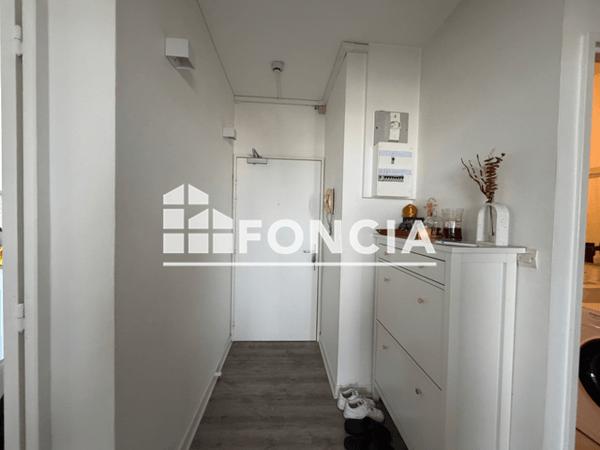 Location Appartement 4 pièces 90.82 m² - 9 SQUARE DE LIEGE Vandoeuvre 54500