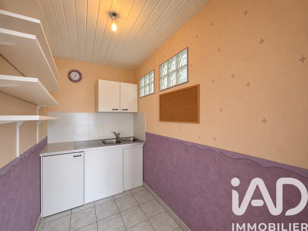 Esthétique, Coiffure​ à vendre 51,87 m² Les Ulmes