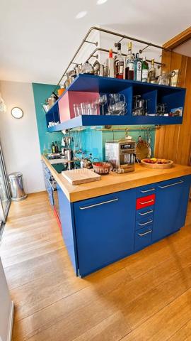 Vente                                                      Appartement
                        
                     1 pièces                      38 m2                     à Sainte-Maxime