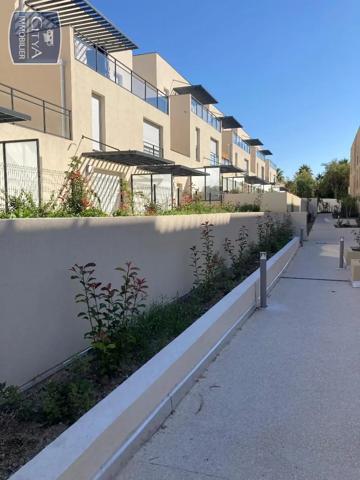 Appartement à louer 4 pièces 79.57m² Port-de-Bouc (13110)
