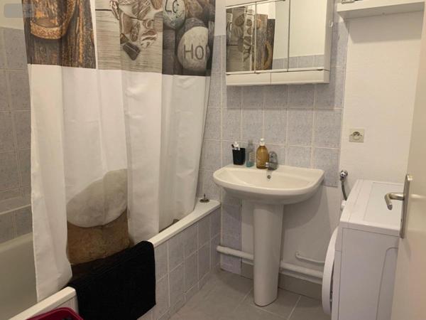 Appartement à louer à Charnay-lès-Mâcon en Saône-et-Loire (71850), ref : 01065-L339