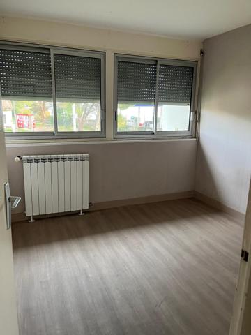 Maison proche commodités.