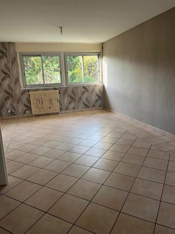 Maison proche commodités.