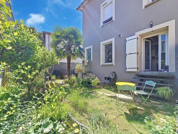 Maison proche centre 5 chambres avec jardin parking