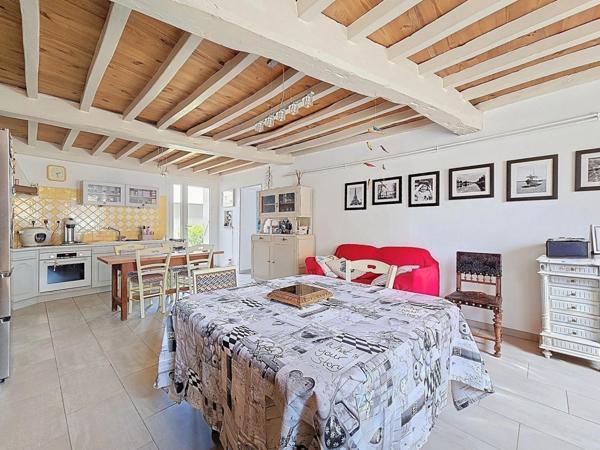 Maison proche centre 5 chambres avec jardin parking