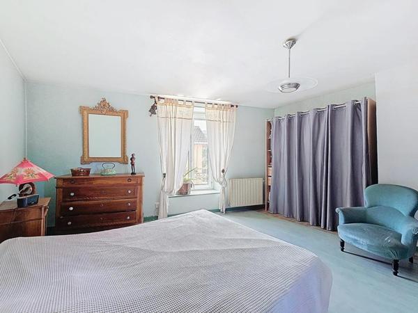 Maison proche centre 5 chambres avec jardin parking