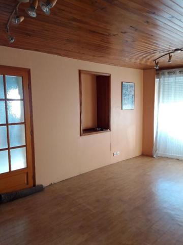 Quartier Bellevue CHATEAUBERNARD, maison appartement avec terrasse