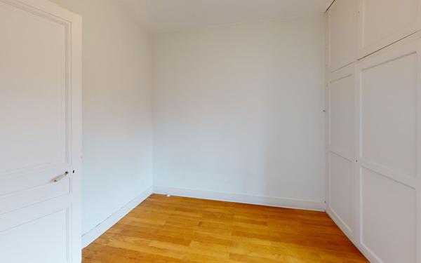 Appartement à louer    4 pièces •  Saint-Étienne