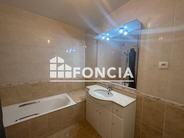 Location Appartement 2 pièces 37.6 m² - 67 BOULEVARD DU GENERAL DE GAULLE Hendaye 64700