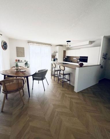 Appartement Cugnaux 5 pièce(s) 119 m2