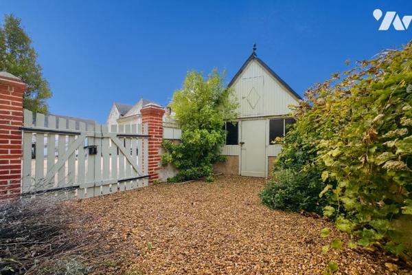 LA MEMBROLLE-SUR-CHOISILLE
Bourg de la Commune 
Proximité direct Bus Fil Bleu lignes 51 et 66