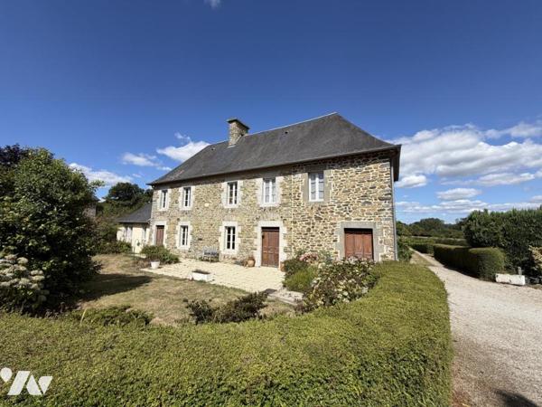 Très belle maison en pierre avec dépendances sur 1ha59 de terre libre.