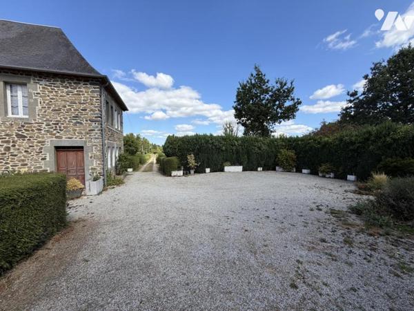Très belle maison en pierre avec dépendances sur 1ha59 de terre libre.