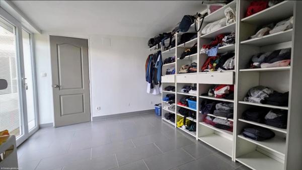 Maison familiale 4 chambres avec jardin et garage