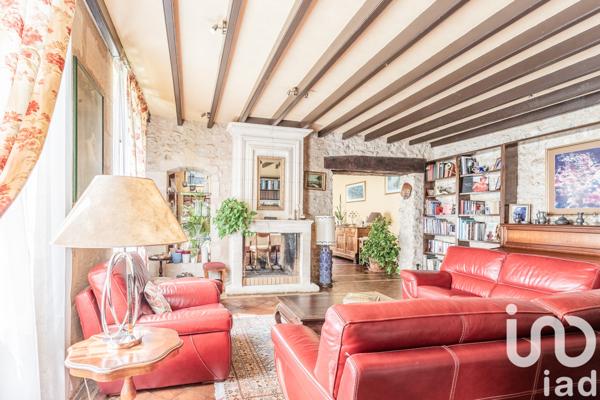 Maison à vendre 10 pièces 314 m² Saint-Savin