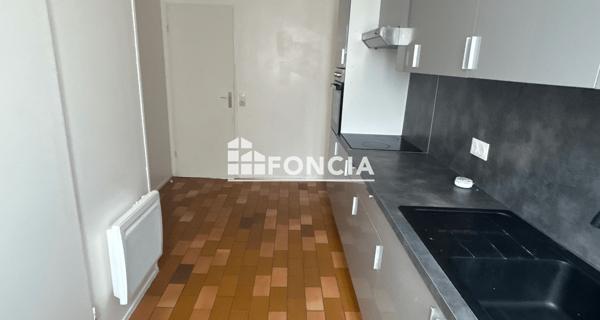 Location Maison 4 pièces 91 m² - Le Mée-sur-seine 77350