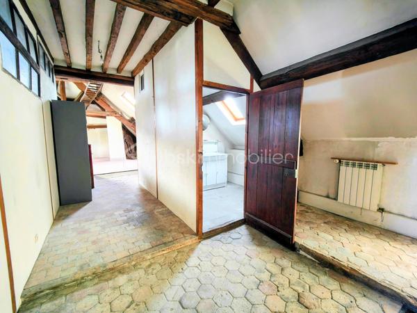 Immeuble de 210,19 m²