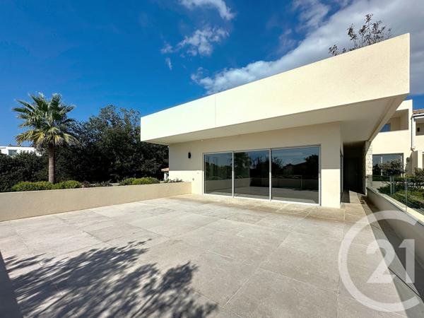 Appartement F4 à vendre  4 pièces - 200,19 m2 CAGNES SUR MER - 06