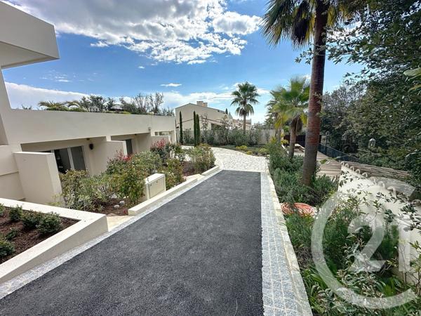 Appartement F4 à vendre  4 pièces - 200,19 m2 CAGNES SUR MER - 06