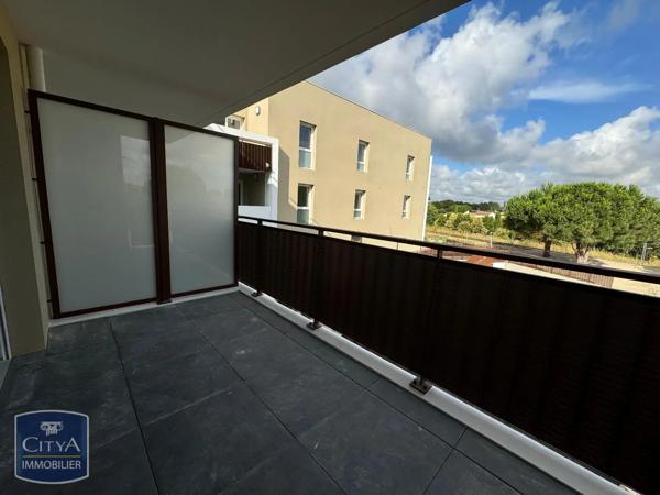 Appartement à louer 2 pièces 45.3m² Arles (13200)