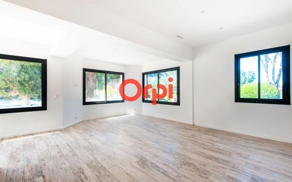 Appartement à vendre    4 pièces • 91,90 m2 Aix-en-Provence