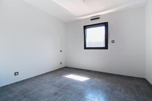 Maison contemporaine de 2017, de plain pied