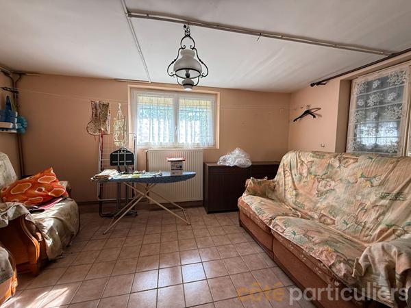 Vente
                Maison150,42 m² - 8 Pièces -
                    SAINT AMAND MONTROND (18200)
