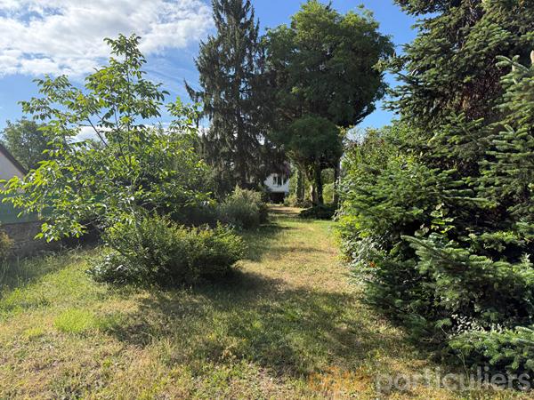 Vente
                Maison150,42 m² - 8 Pièces -
                    SAINT AMAND MONTROND (18200)