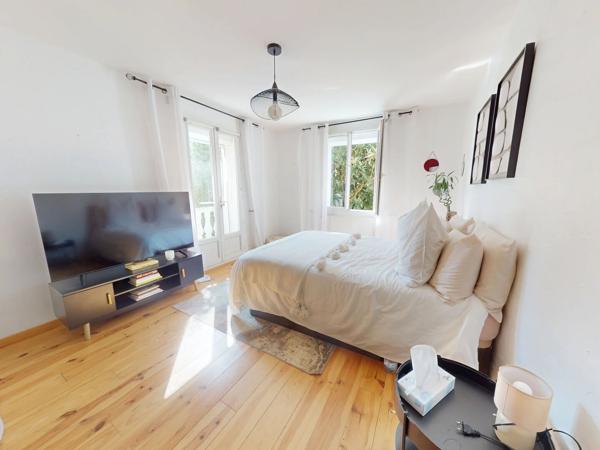 GAGNY CENTRE ,UNE MAISON FAMILIALE RÉNOVÉE OÙ CHAQUE ESPACE A ÉTÉ PENSÉ POUR LE QUOTIDIEN