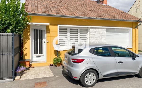 Maison à vendre    3 pièces •  Saint-Nicolas