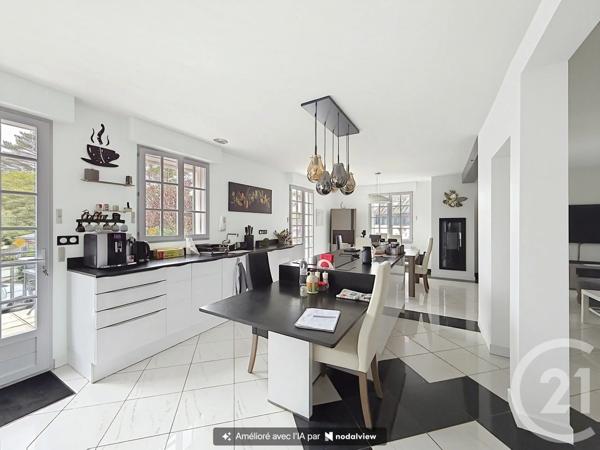 Maison à vendre  8 pièces - 200 m 2   LA BAULE ESCOUBLAC  - 44