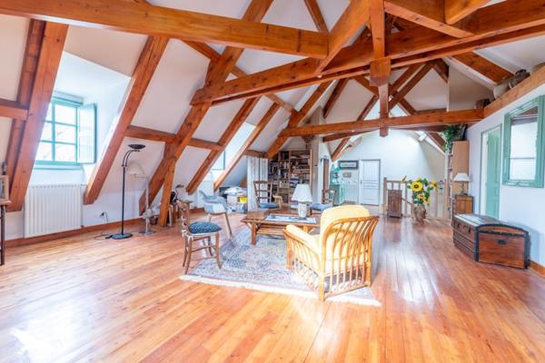 Maison à vendre |  Prayssac |  7 pièces | 264 m²