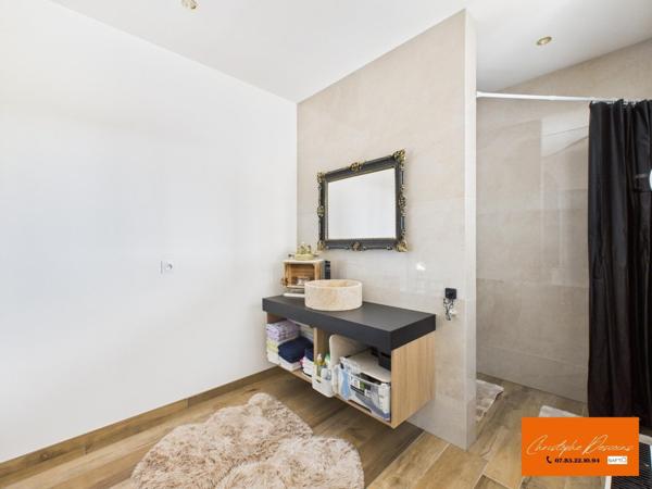 Maison contemporaine de 2021 – Quartier calme et recherché à Mayenne