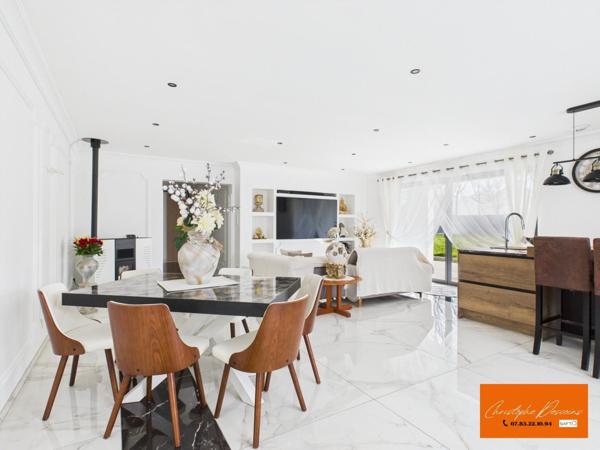 Maison contemporaine de 2021 – Quartier calme et recherché à Mayenne