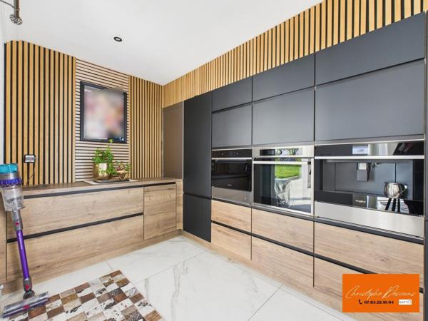 Maison contemporaine de 2021 – Quartier calme et recherché à Mayenne