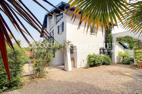 À vendre Guéthary - Villa rénovée au cœur du village