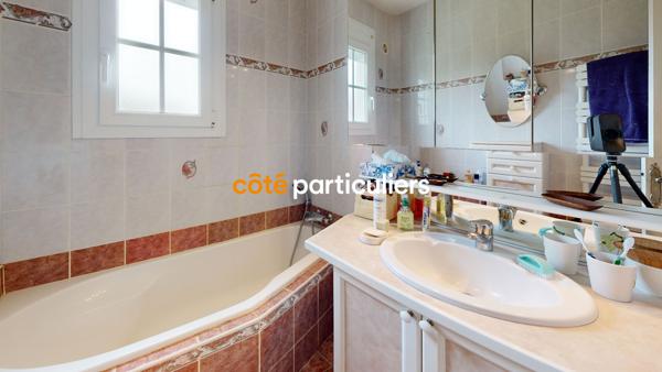 Vente Maison103,47 m² - 5 Pièces - SAINT PLANCHERS (50400)