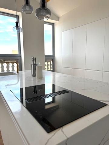Appartement de prestige 144 m² , Immeuble historique , Centre-ville de Nîmes Nimes