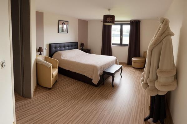 Belle maison individuelle de plain-pied – 145 m² – Parcelle de 866 m²