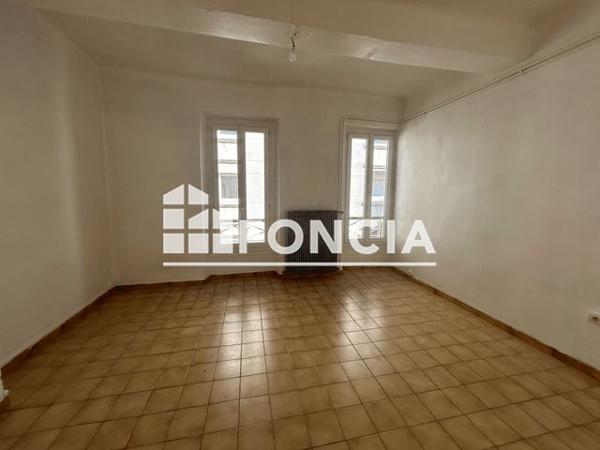 Location Appartement 2 pièces 40 m² - 2EME ETAGE DROIT Digne-les-bains 04000