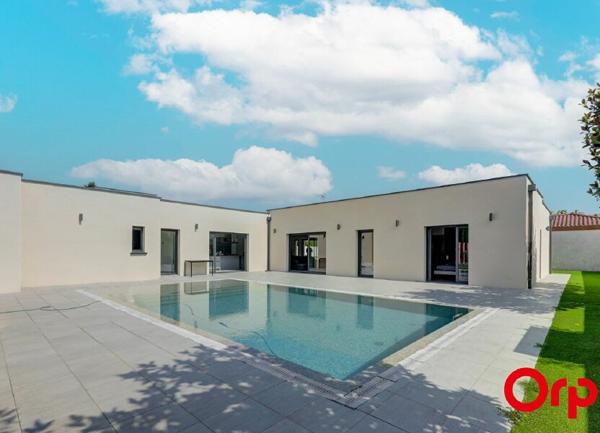 Maison à vendre    4 pièces • 171,68 m2 Genas