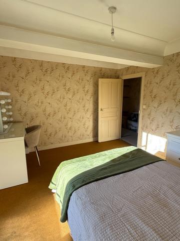 EN EXCLUSIVITE ! Corps de ferme avec maison d'habitation de 89m² sur terrain de 2hectares 2188m² 138 500 €