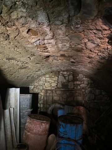 EN EXCLUSIVITE ! Corps de ferme avec maison d'habitation de 89m² sur terrain de 2hectares 2188m² 138 500 €