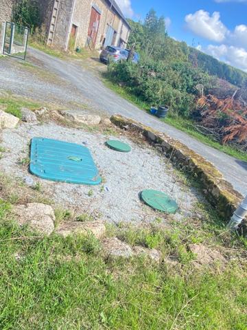 EN EXCLUSIVITE ! Corps de ferme avec maison d'habitation de 89m² sur terrain de 2hectares 2188m² 138 500 €