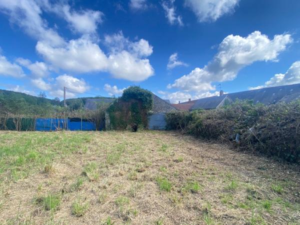 EN EXCLUSIVITE ! Corps de ferme avec maison d'habitation de 89m² sur terrain de 2hectares 2188m² 138 500 €