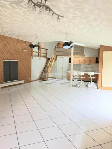 Vente                                                      Maison
                        
                                         141 m2                     à Brassac-les-Mines