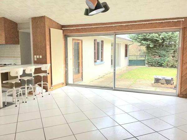 Vente                                                      Maison
                        
                                         141 m2                     à Brassac-les-Mines