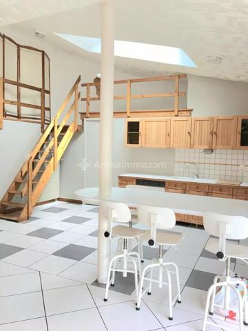 Vente                                                      Maison
                        
                                         141 m2                     à Brassac-les-Mines
