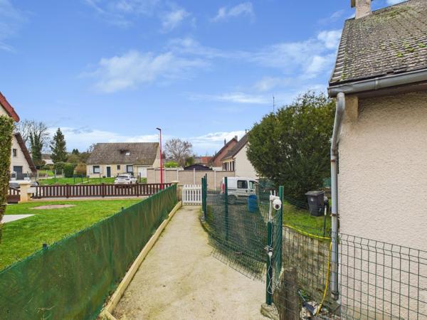 Maison à CHAULNES (80320)