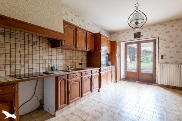 Maison à vendre |  Pons |  8 pièces | 242 m²